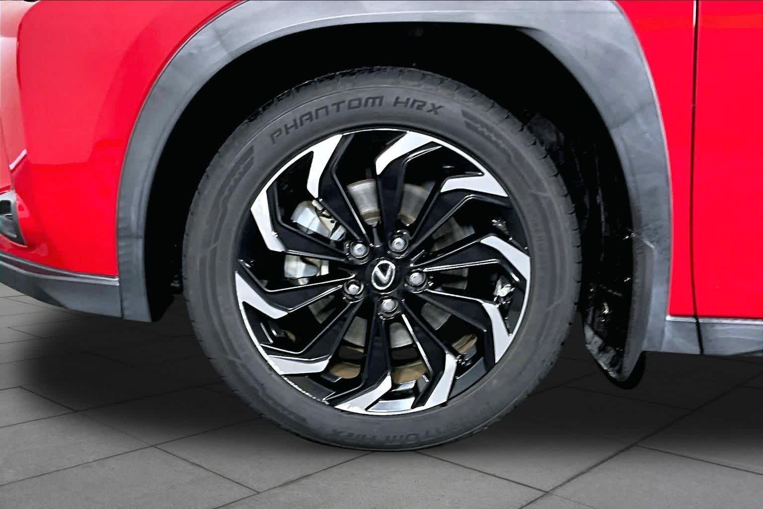 Used 2021 Redline Lexus  image 10