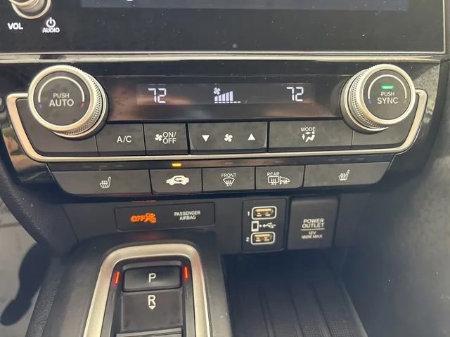 Used 2019 White Honda Touring image 9