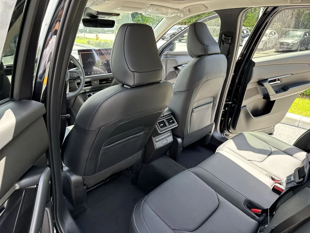 New 2026 Jet Black Mica Mazda 2.5 S Premium Plus AWD image 34