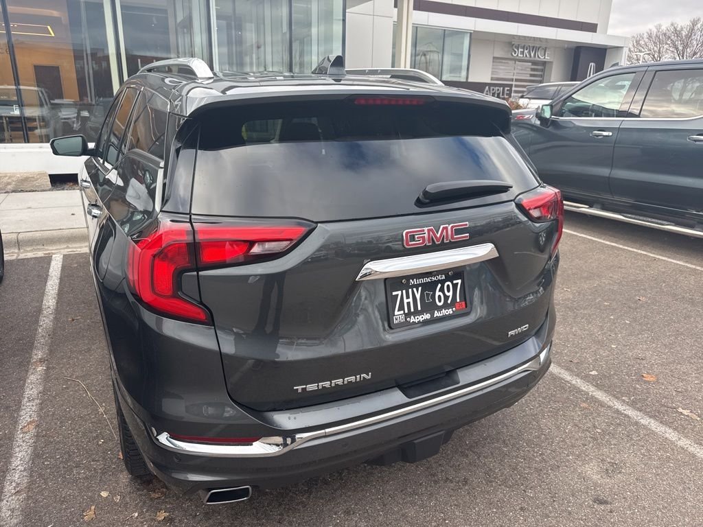 Used 2020 Gray GMC Denali image 7
