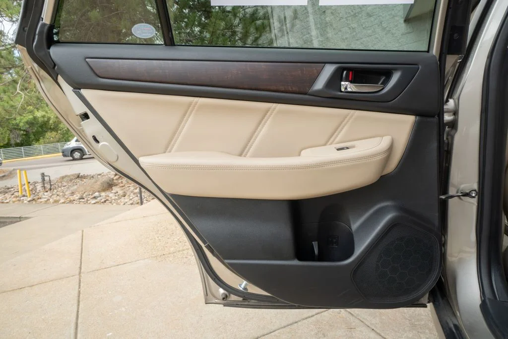Used 2019 Gray Subaru 2.5i image 15