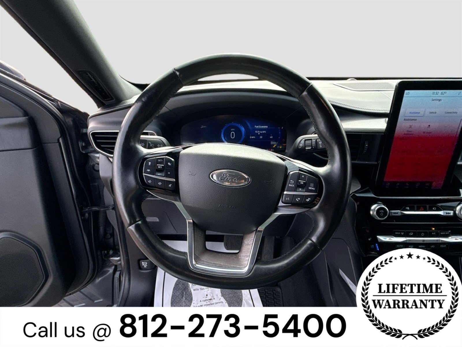 2022 Ford Explorer Platinum - Photo 11