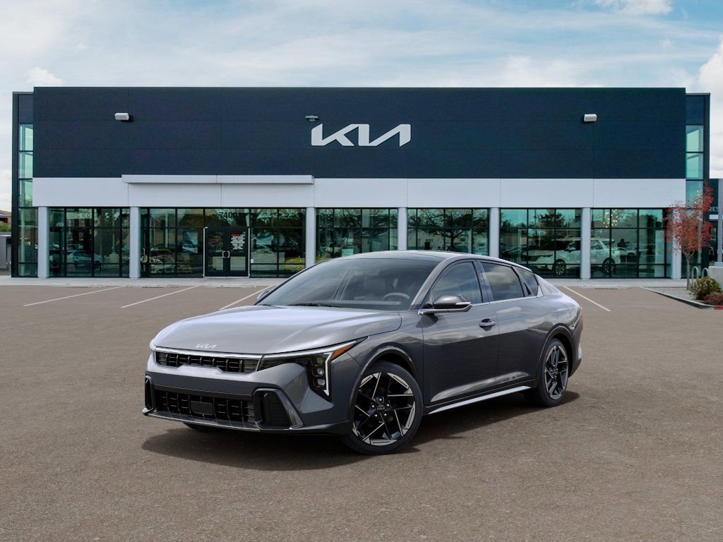 2026 Kia K4 GT-Line AT's photo