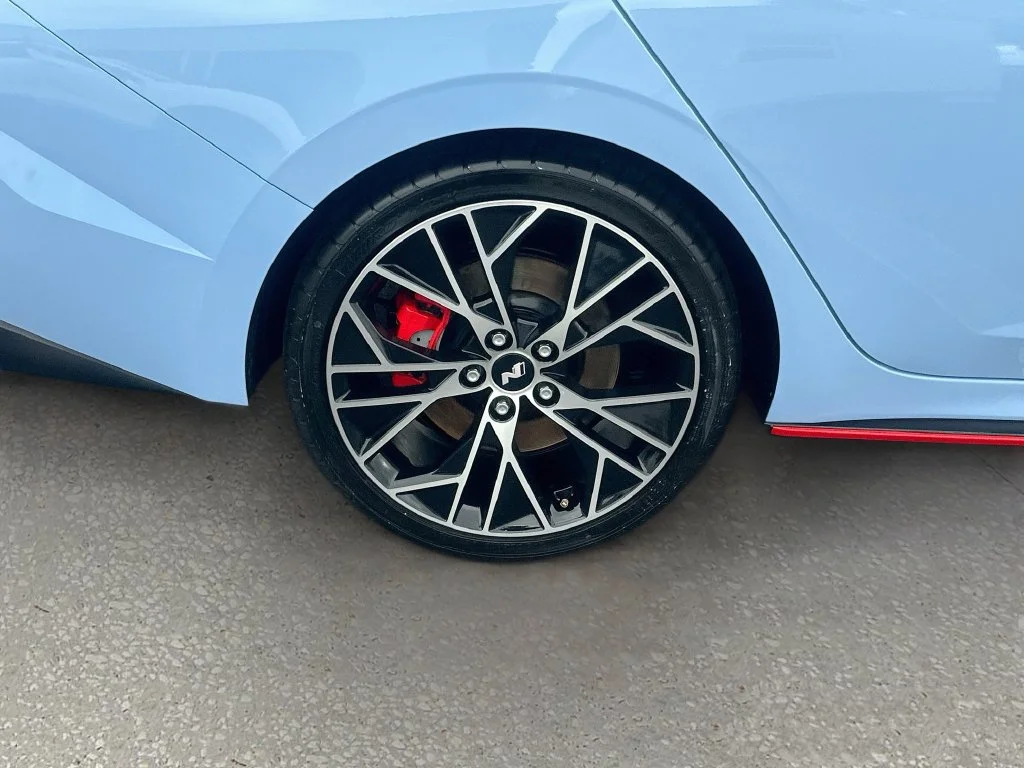 Used 2022 Blue Hyundai Base image 32