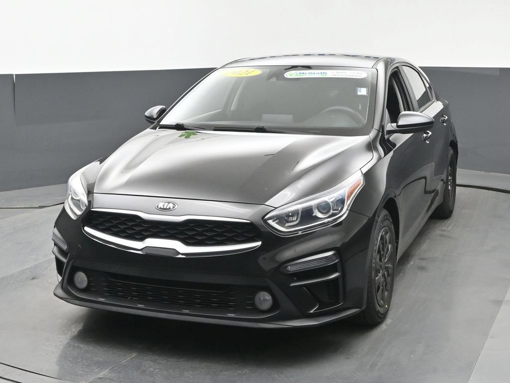 Used 2021 Black Kia FE image 20