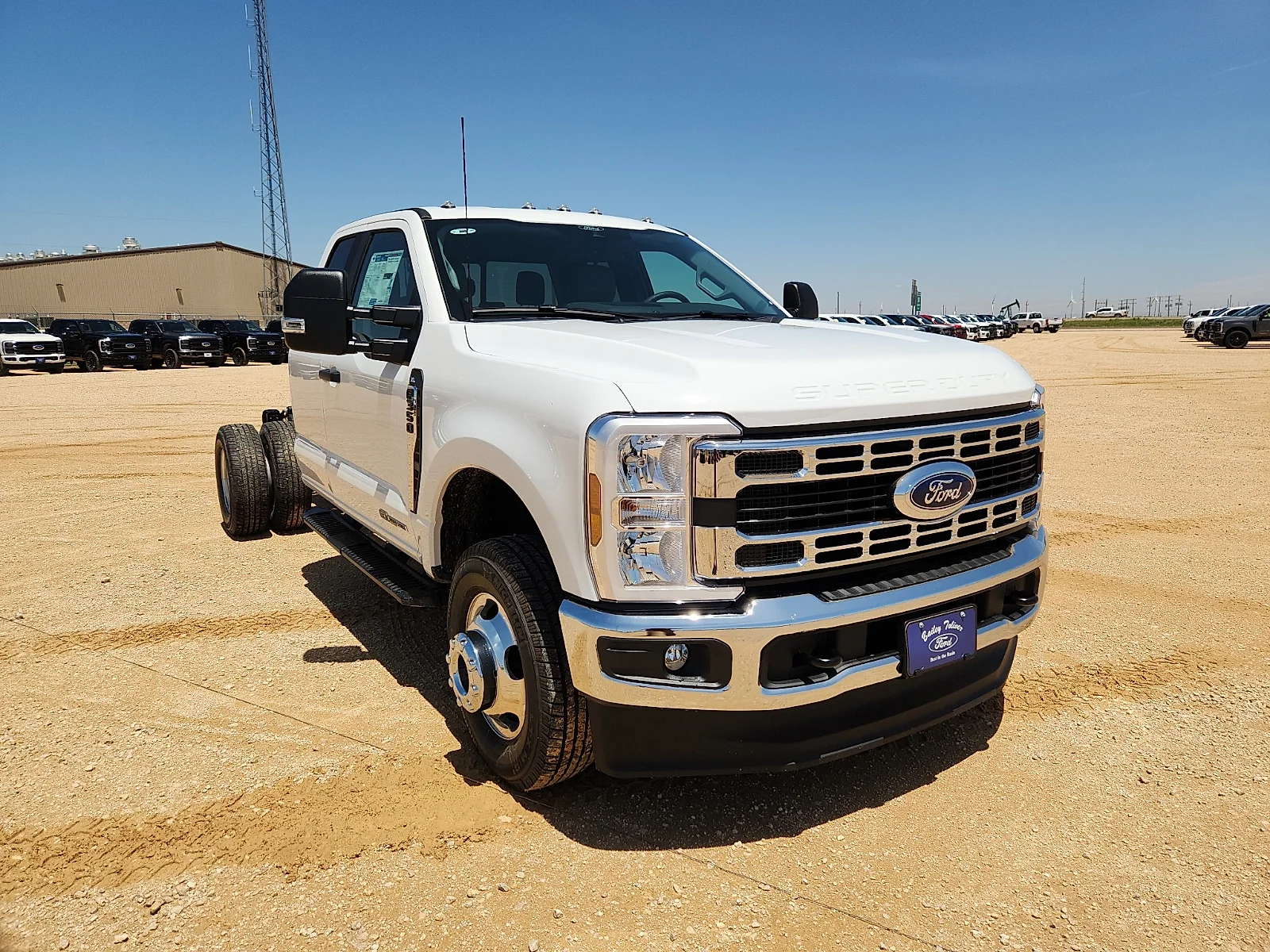 New 2026 Oxford White Ford F-350® XL image 1