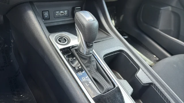 Used 2025 White Nissan SV image 29