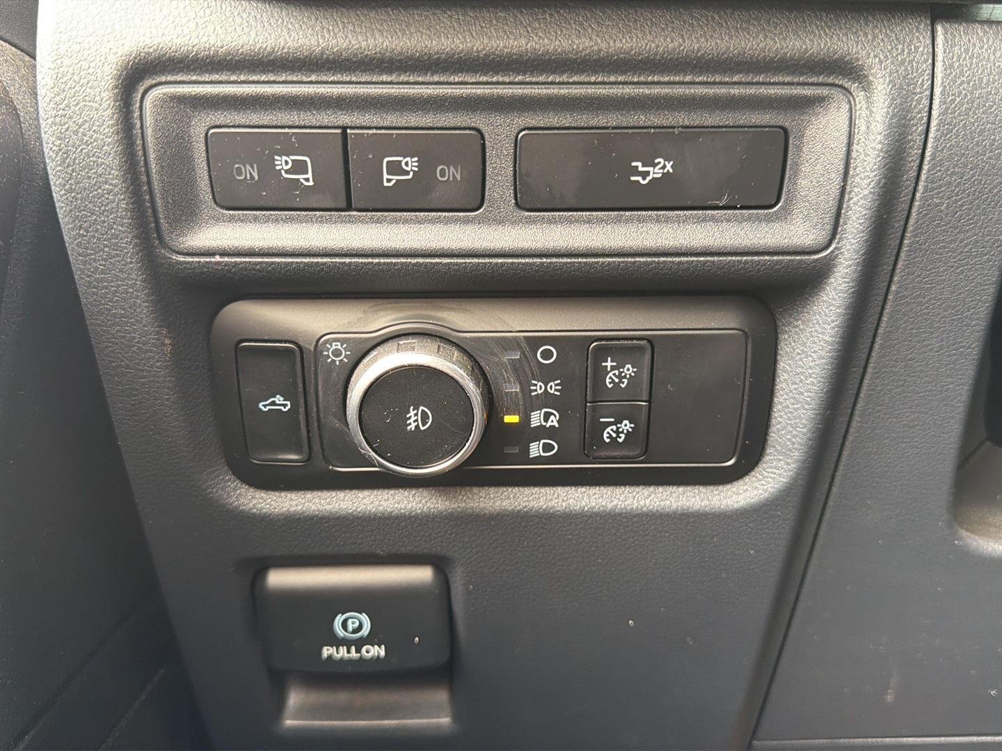 Used 2024 Agate Black Ford XLT image 19