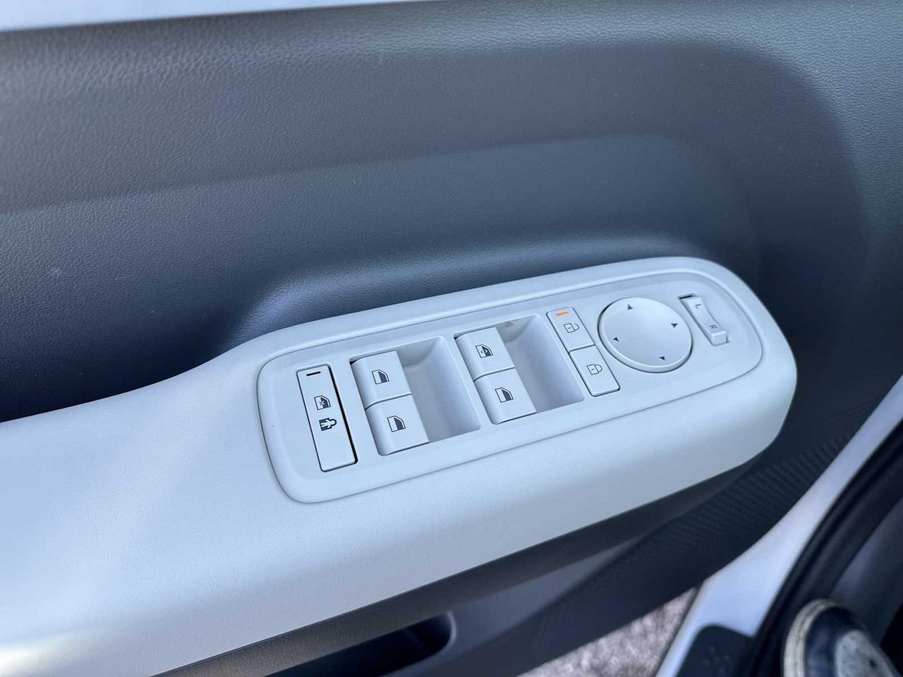 2026 Hyundai Santa Fe SE - Photo 24