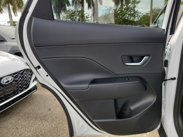 2026 Hyundai Kona Limited - Photo 10