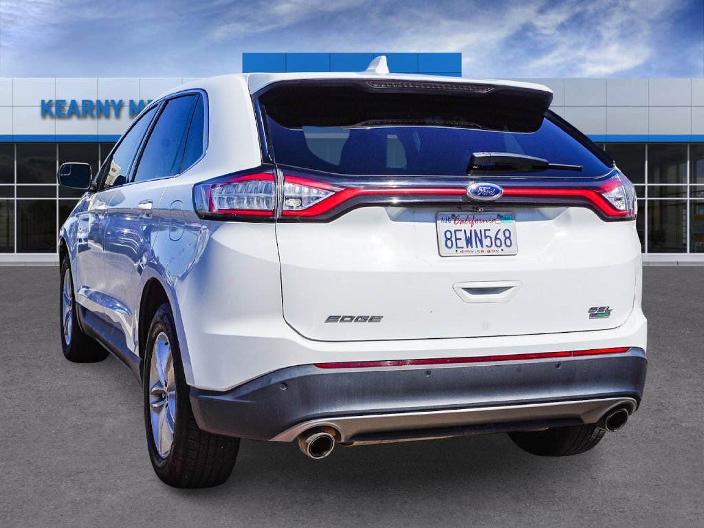 Used 2018 White Ford SEL image 4