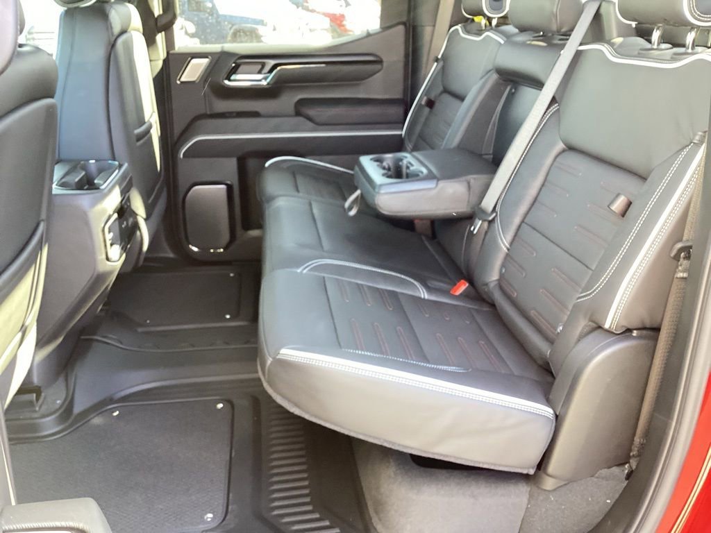 2026 GMC Sierra 1500 AT4X - Photo 6