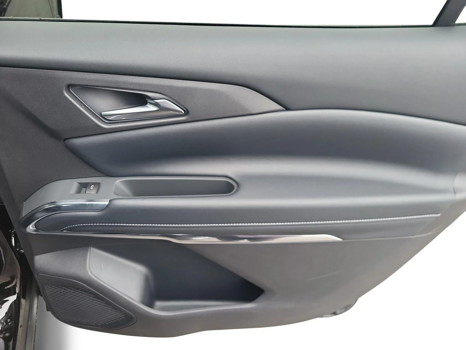 2026 Chevrolet Traverse LT - Photo 24