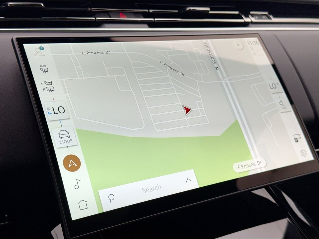 New 2026 Borasco Grey Land Rover Dynamic SE image 15