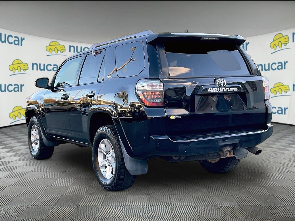 Used 2017 Black Toyota SR5 Premium image 4