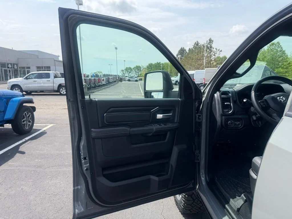 2026 RAM 2500 Rebel - Photo 13