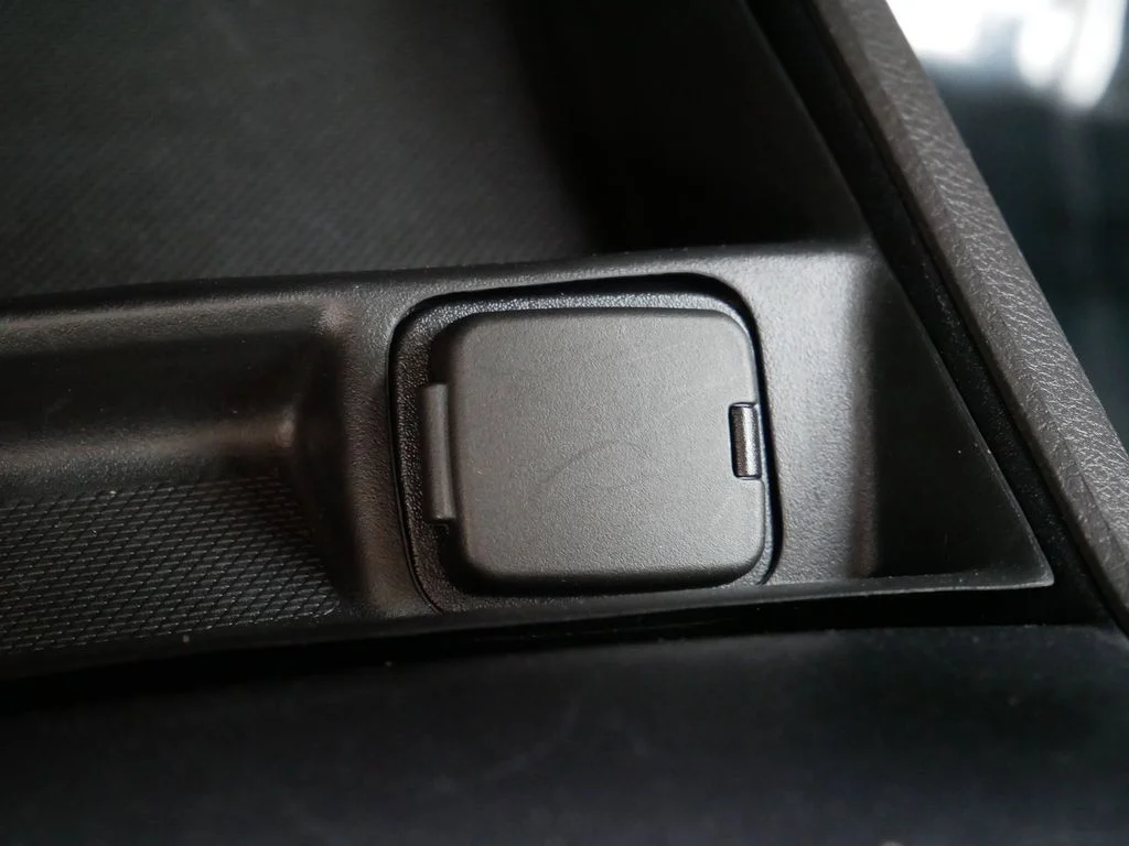 Used 2014 Silver Ford SE image 27