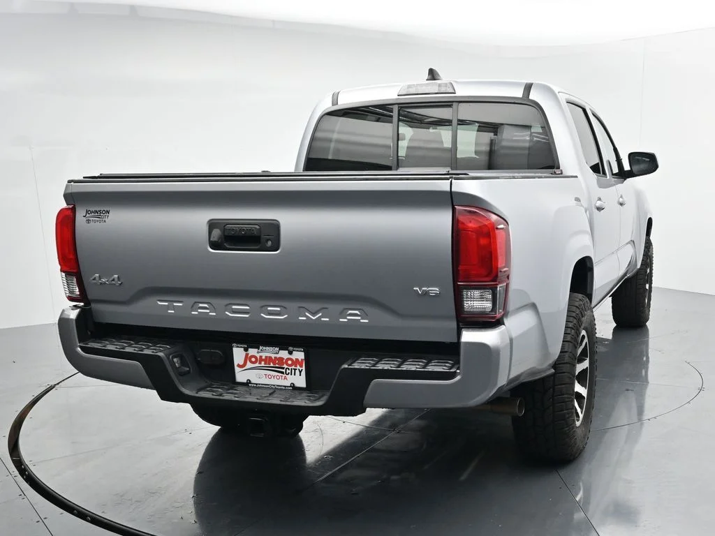 Used 2021 Silver Toyota SR image 5