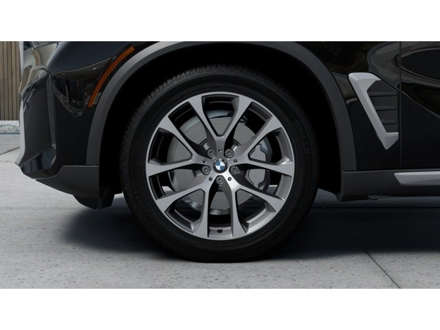 New 2026 Black Sapphire Metallic BMW X5 40i image 7
