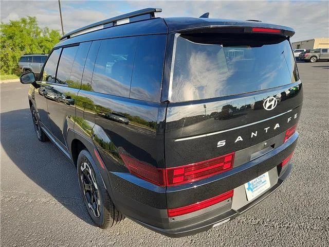 New 2026 Phantom Black Hyundai SEL image 3