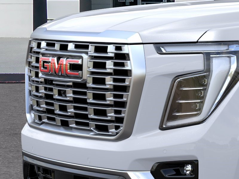 2026 GMC Yukon XL Denali - Photo 13