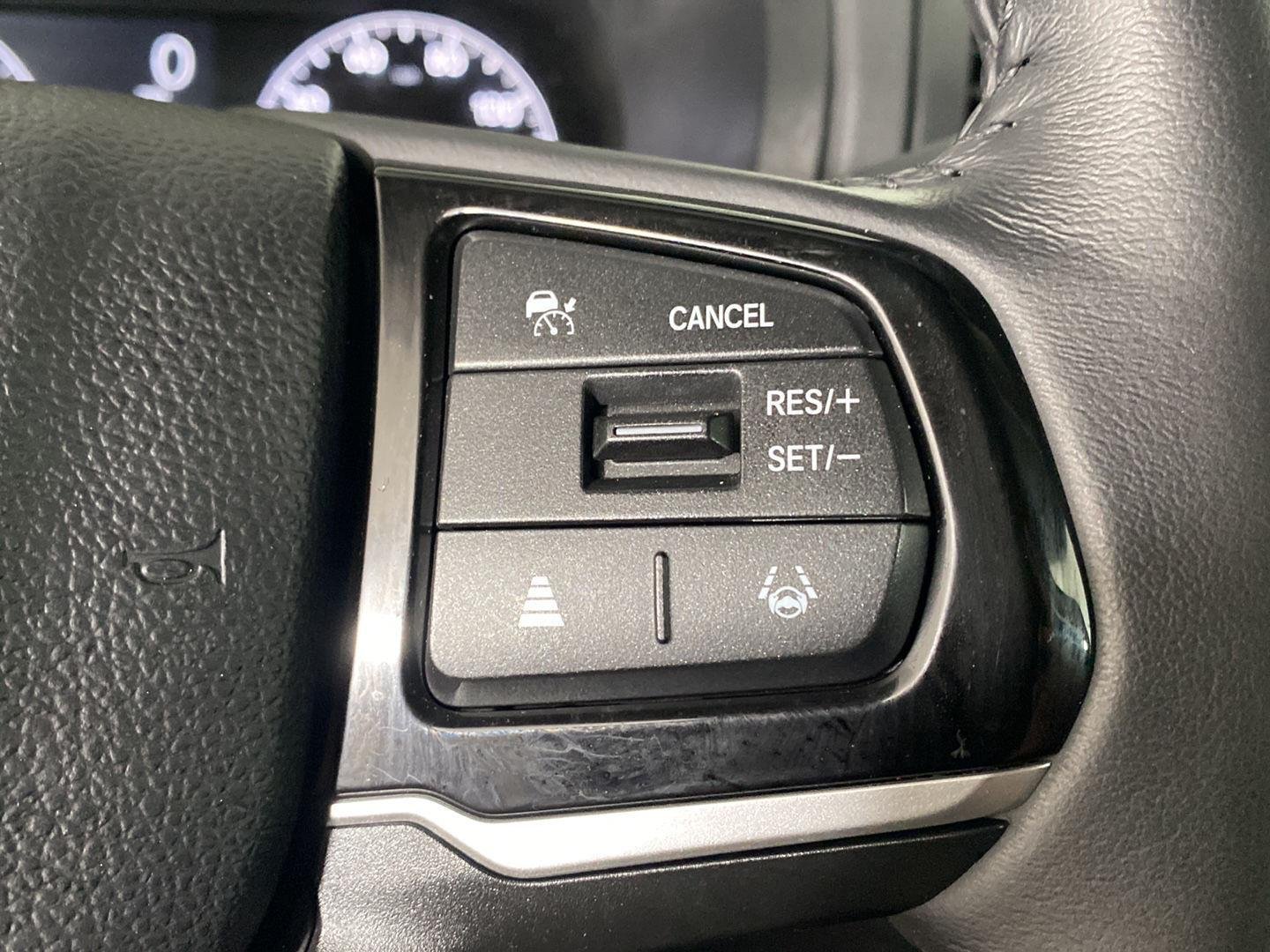 Used 2025  Honda EX-L image 18