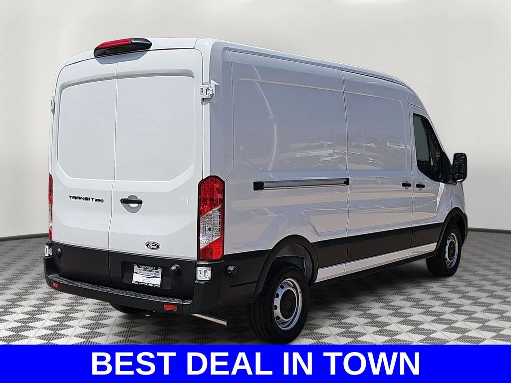 New 2026 Oxford White Ford Cargo Van image 3