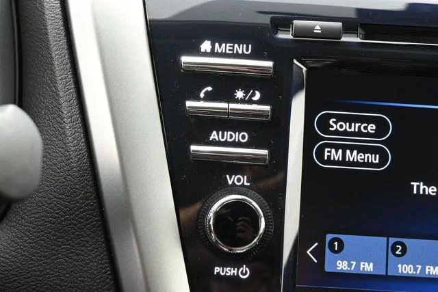 Used 2023 White Nissan SV image 21