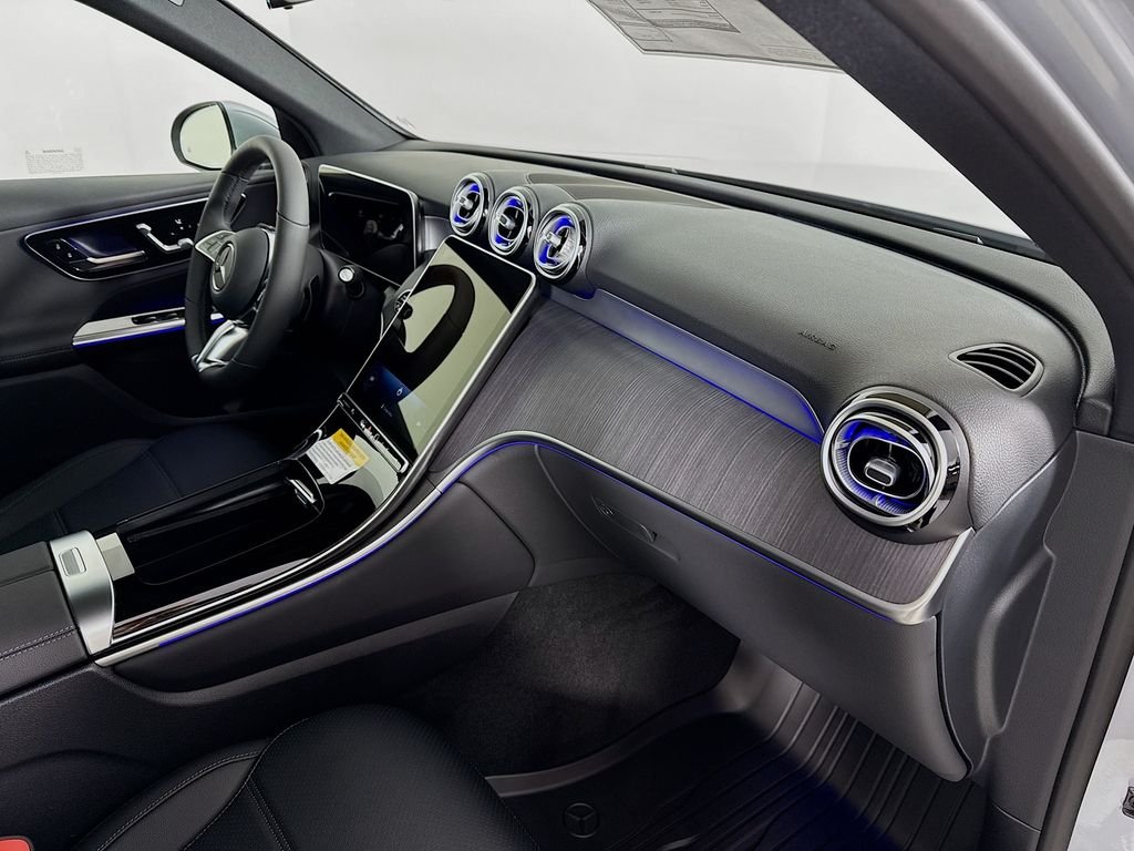 New 2026 Cirrus Silver Metallic Mercedes-Benz GLC 300 image 29