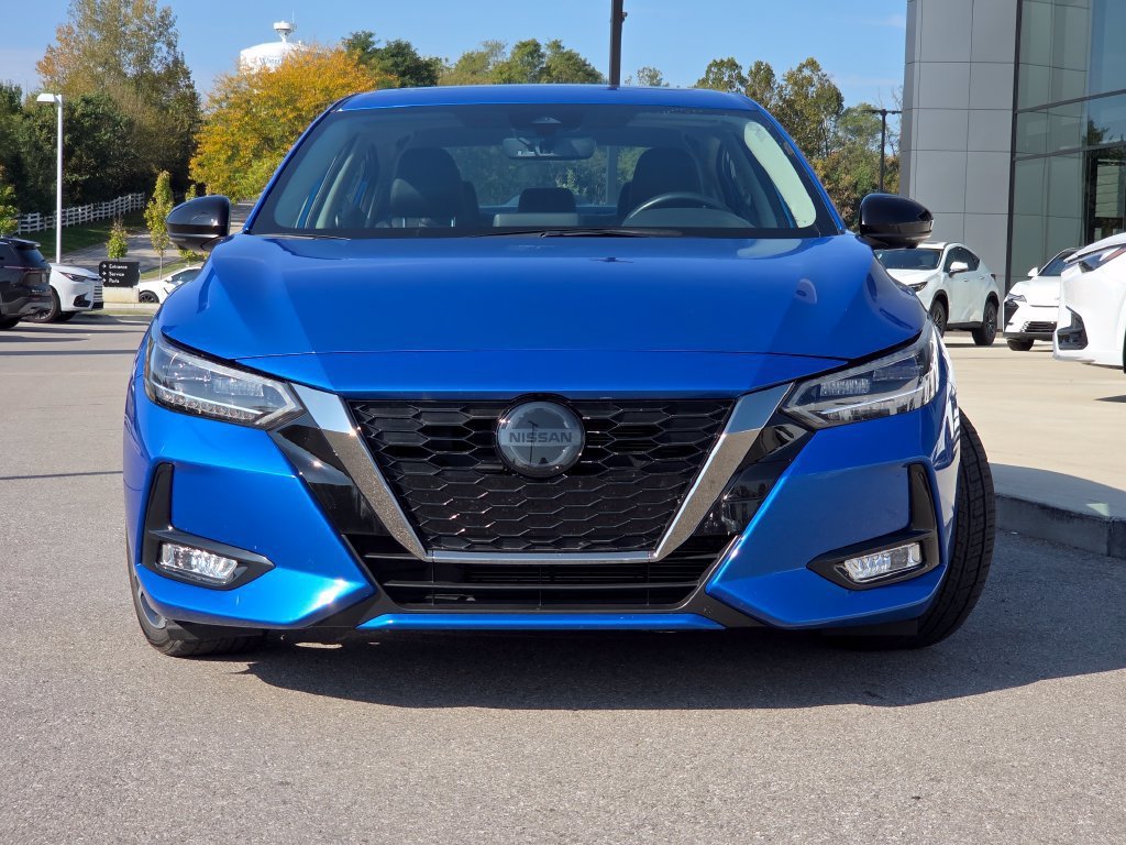 Used 2023 Electric Blue Metallic Nissan SR image 3