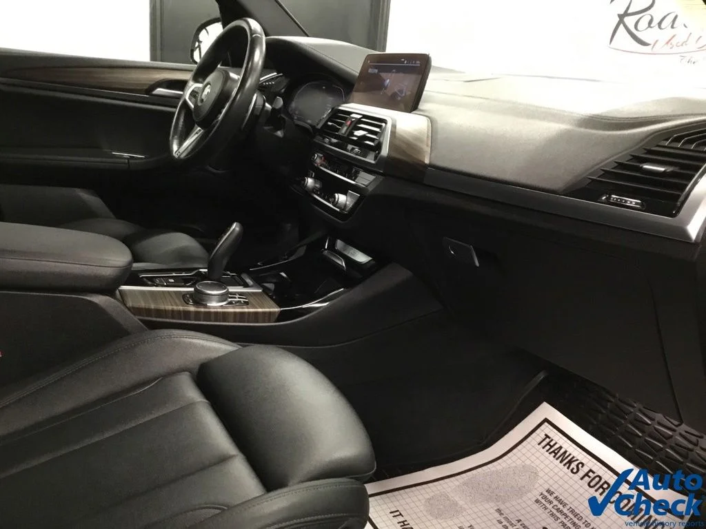 Used 2020 White BMW xDrive30i image 38