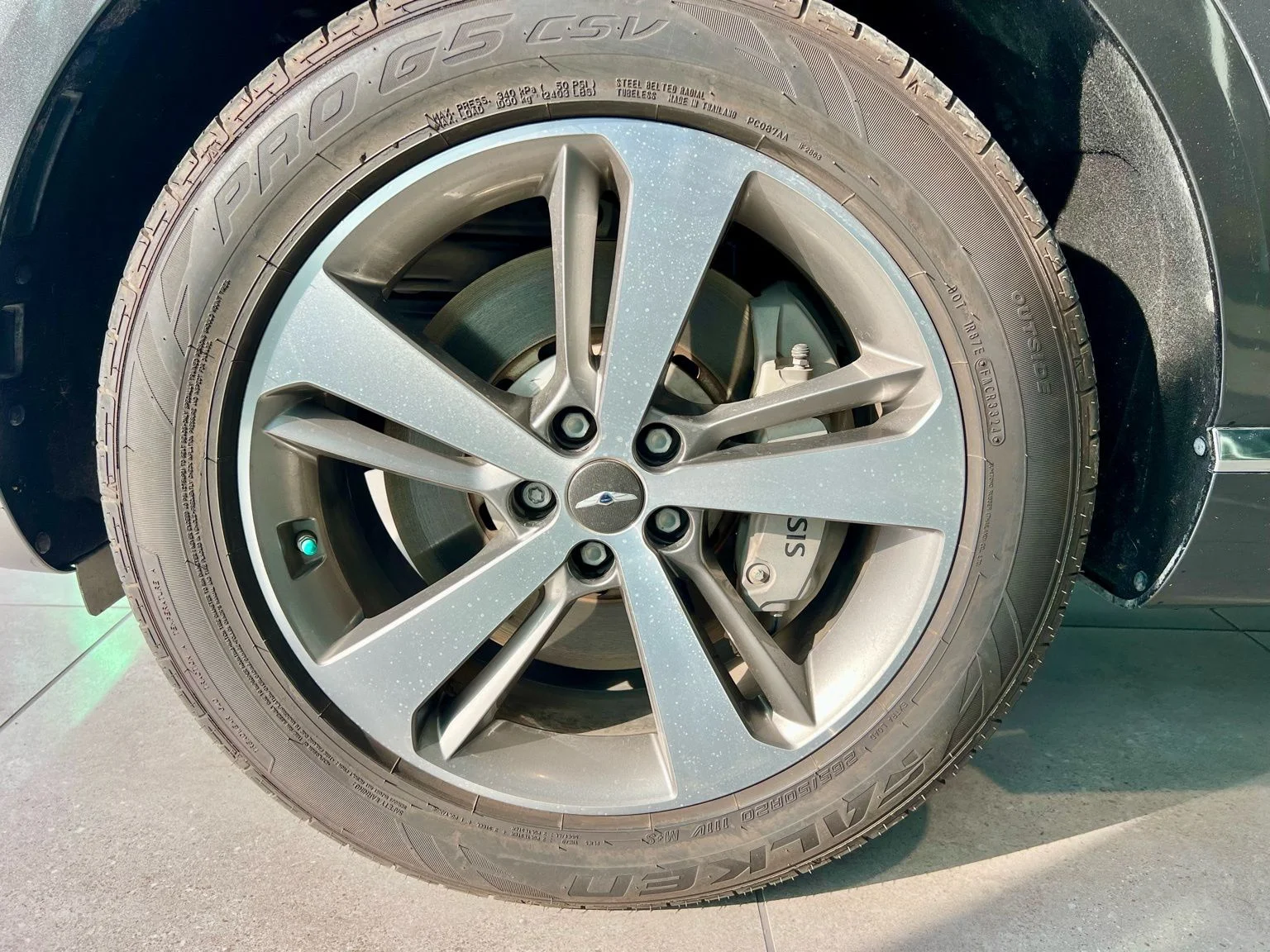 Used 2022 Gray Genesis 3.5T image 7