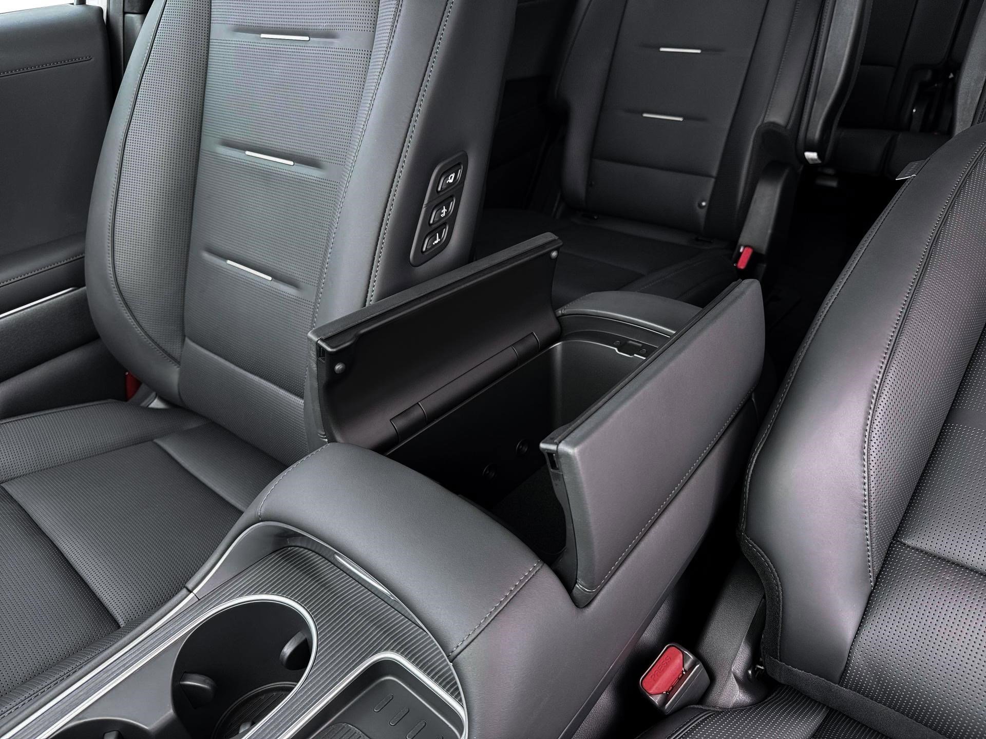 New 2026 Ecotronic Gray Pearl Hyundai Calligraphy image 19