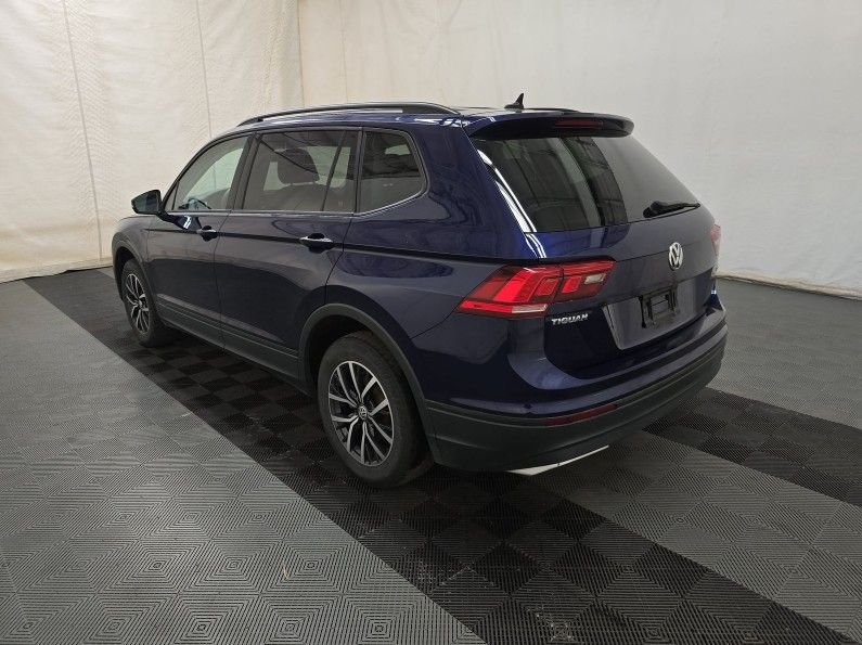 Used 2021 Atlantic Blue Metallic Volkswagen 2.0T S image 4