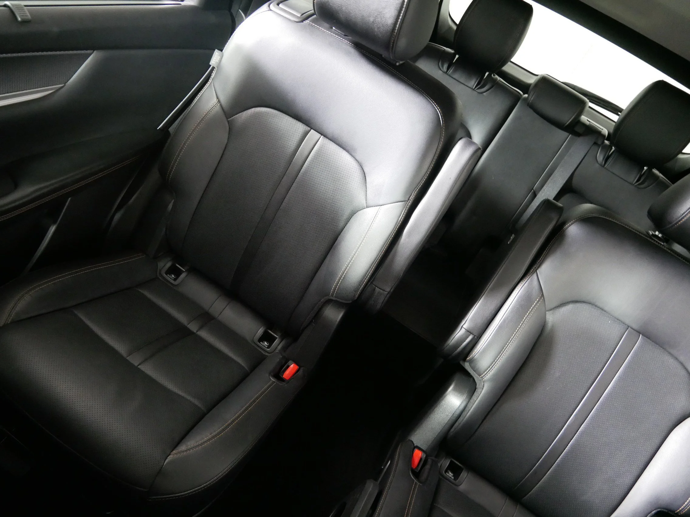 Used 2024 Sonic Silver Mazda 3.3 Turbo Premium image 12