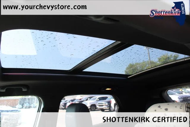 Used 2025 Gray Chevrolet ACTIV image 34