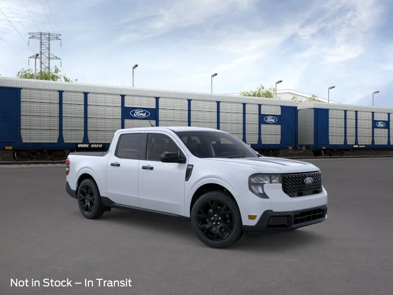 New 2026 Space White Metallic Ford XLT image 7
