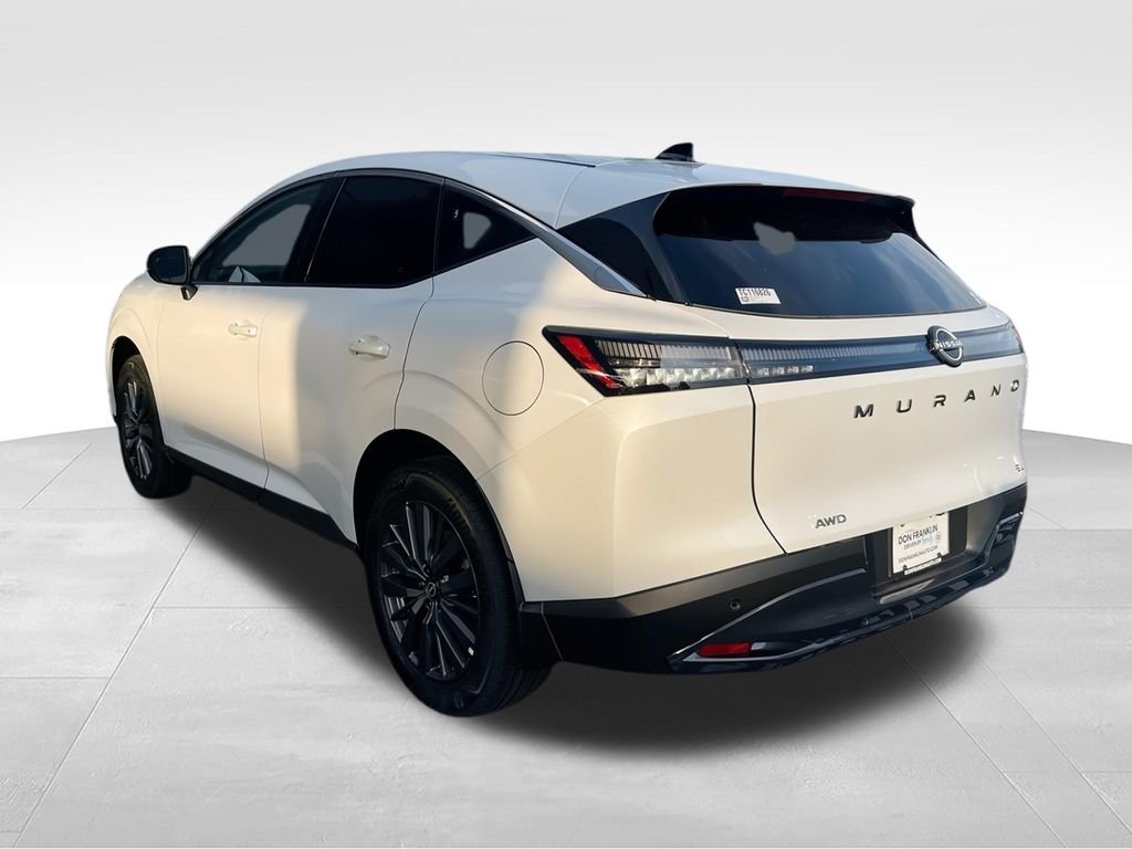 New 2026 White Nissan SL image 6