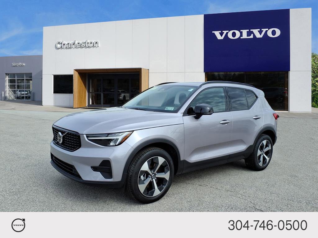 New 2026 Aurora Silver Volvo Core image 7