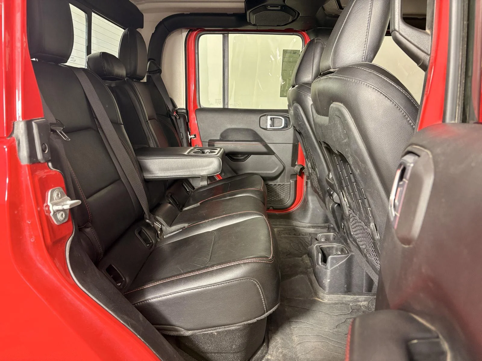 Used 2021 Firecracker Red Clearcoat Jeep Rubicon image 18