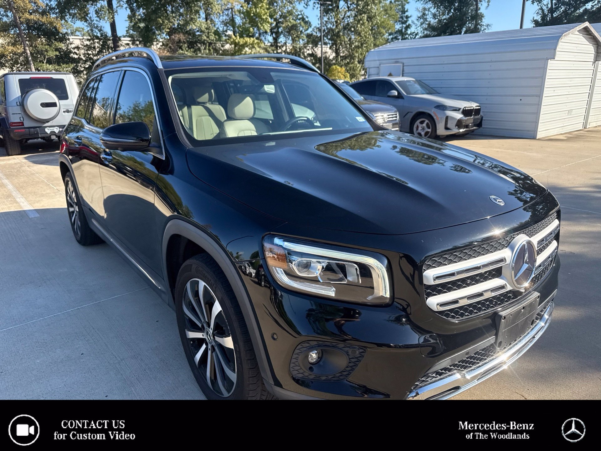 Used 2022 Night Black Mercedes-Benz GLB 250 image 1