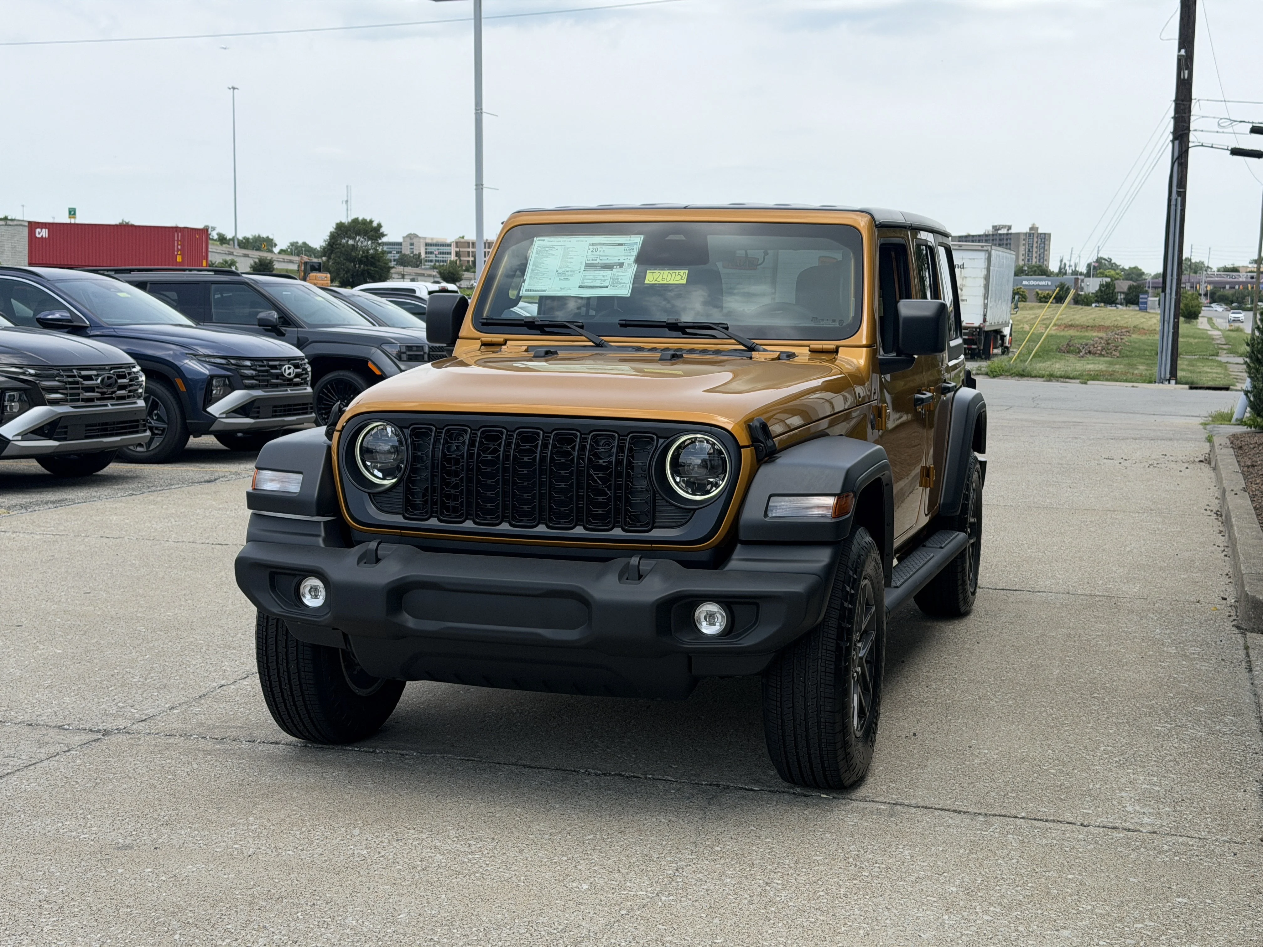 New 2026 Goldilocks Exterior Paint Jeep Sport S image 17