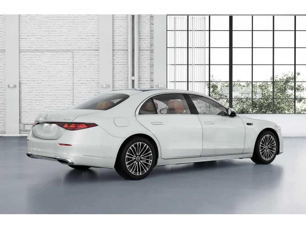 New 2027 White Mercedes-Benz S 580 image 20