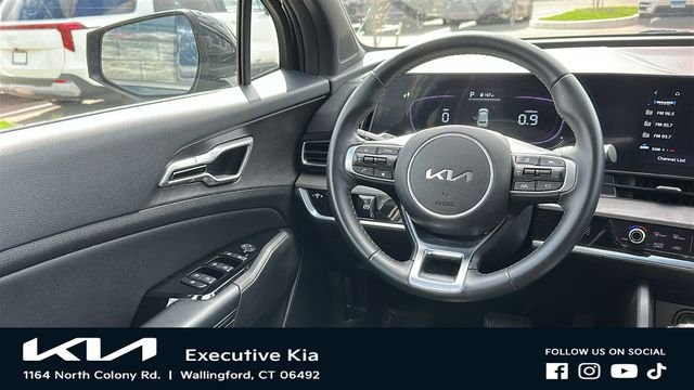 Used 2023 Black Kia X-Line image 23