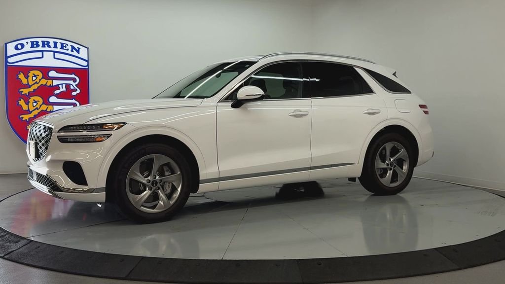 Certified Used 2026 Alta White Genesis 2.5T Select image 8