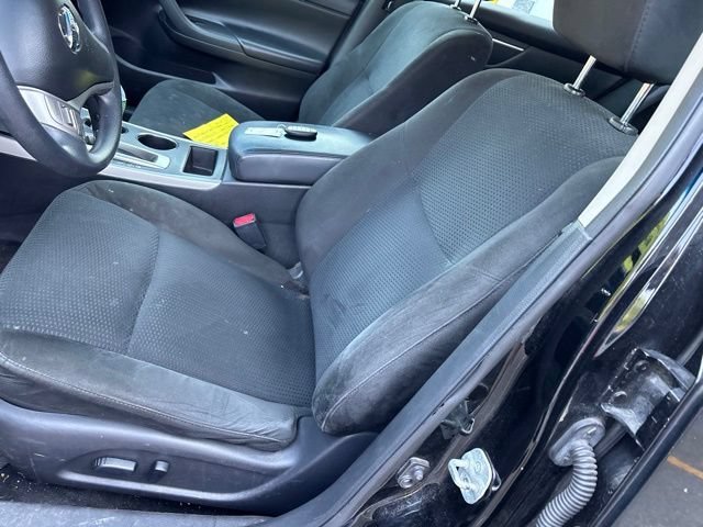 Used 2015 Super Black Nissan 2.5 S image 15