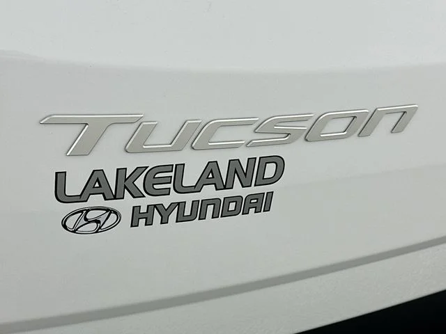 New 2026 Hyundai TUCSON SEL
