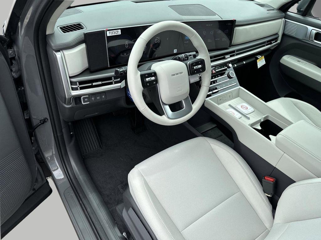 New 2026 Hampton Gray Hyundai SE FWD image 8