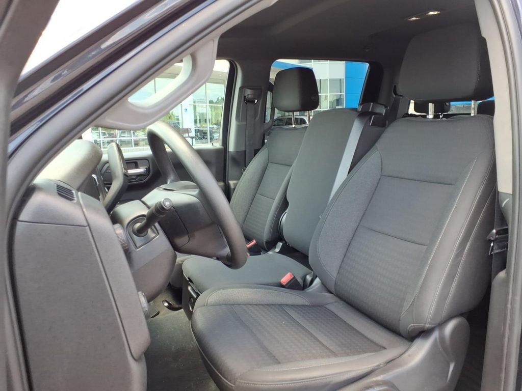 Used 2023 Ash Chevrolet Custom image 4