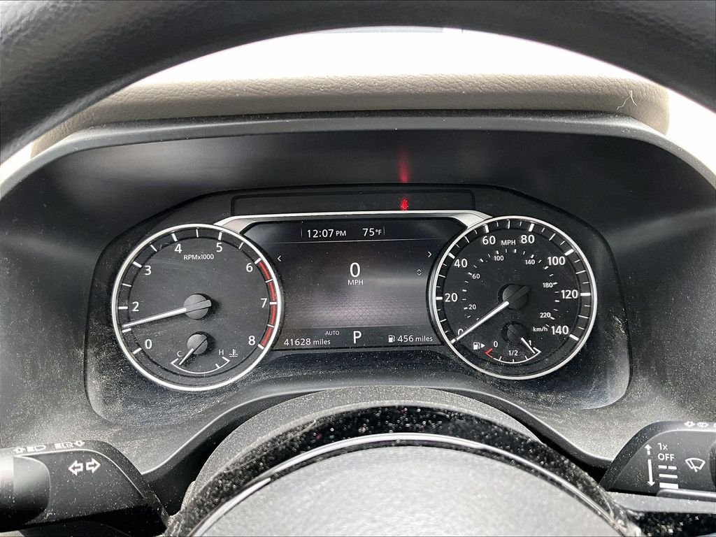 Used 2023 Red Nissan SV image 8